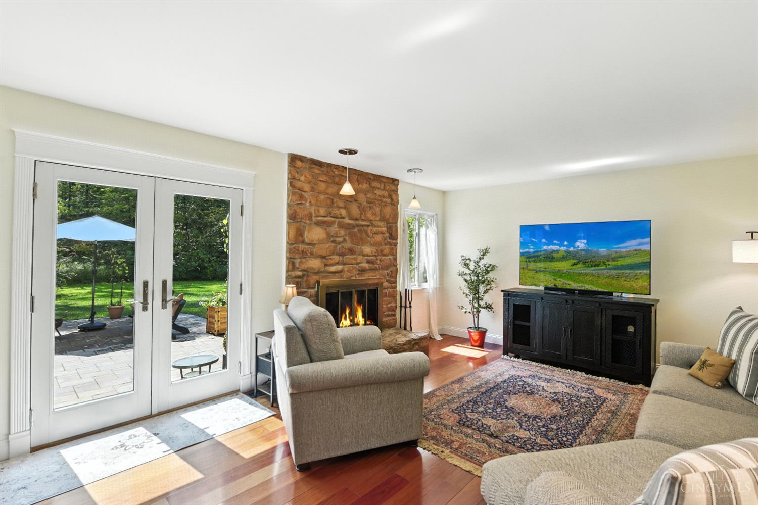 5445 Belle Meade