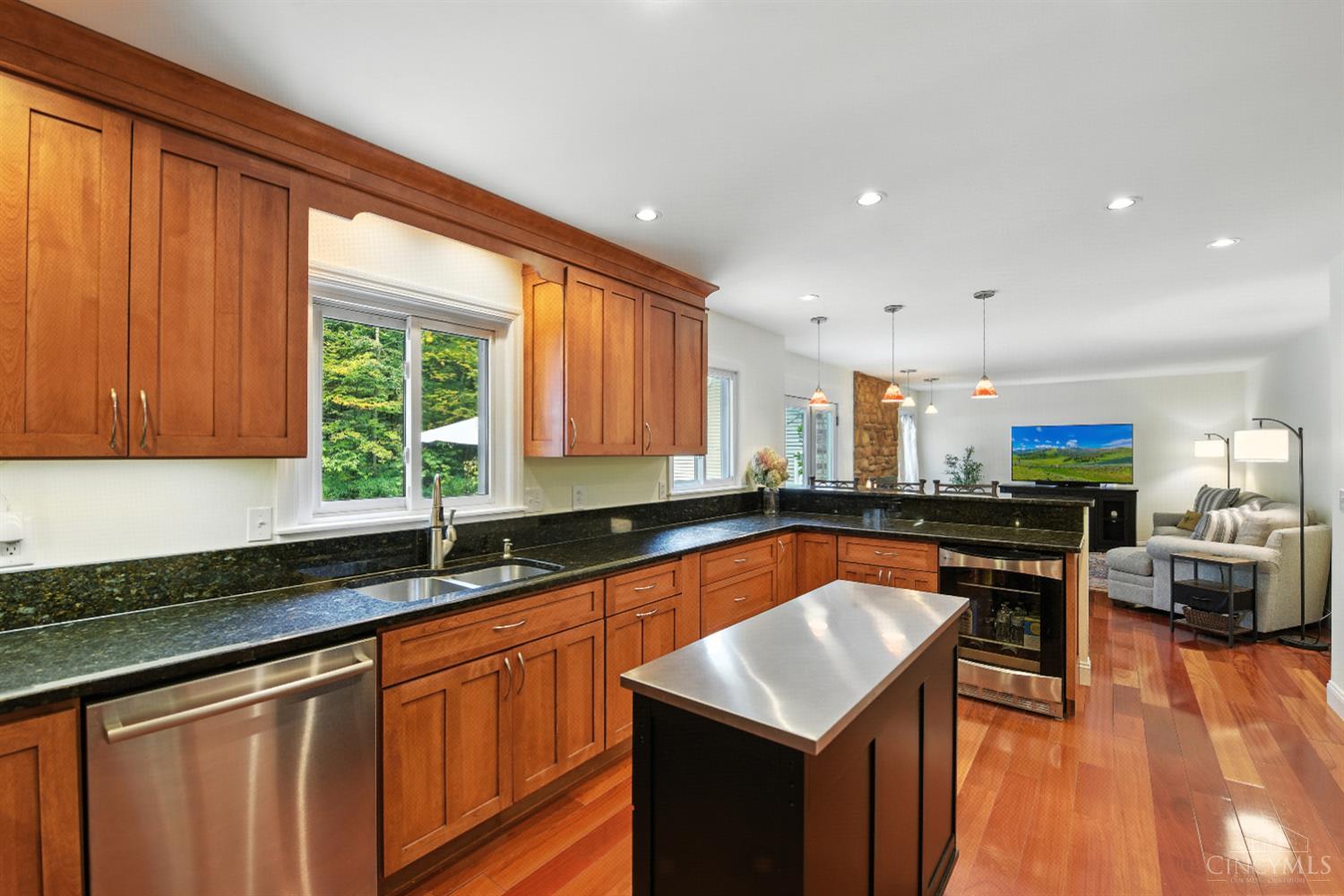 5445 Belle Meade