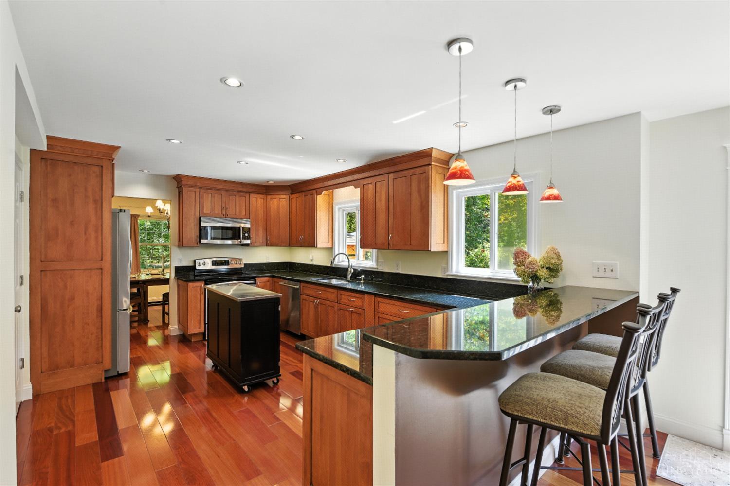5445 Belle Meade