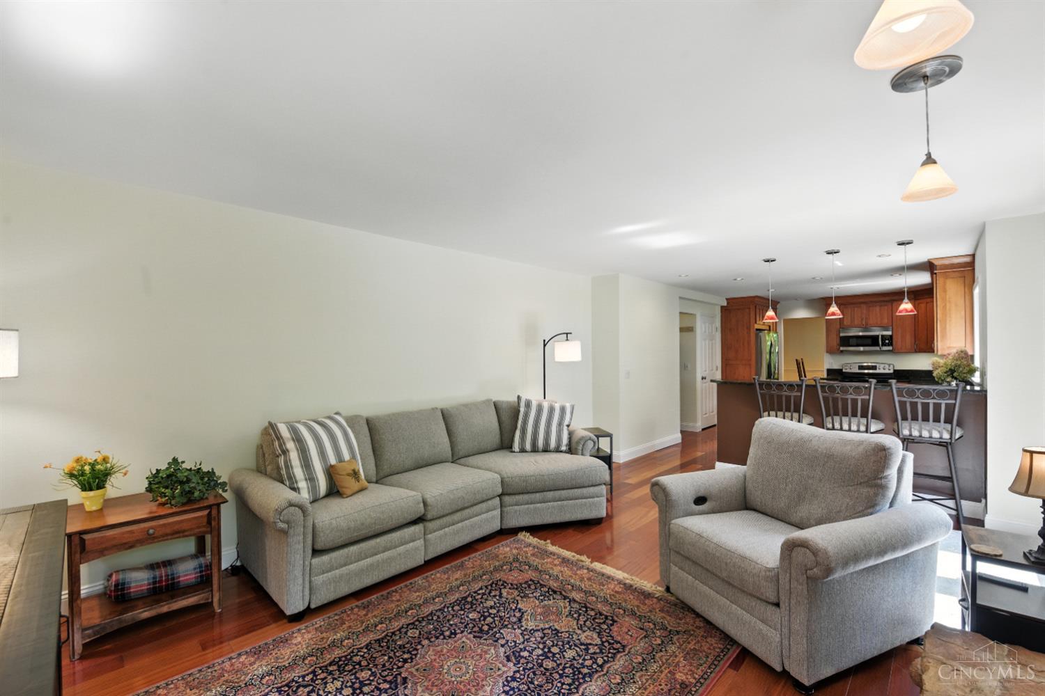 5445 Belle Meade