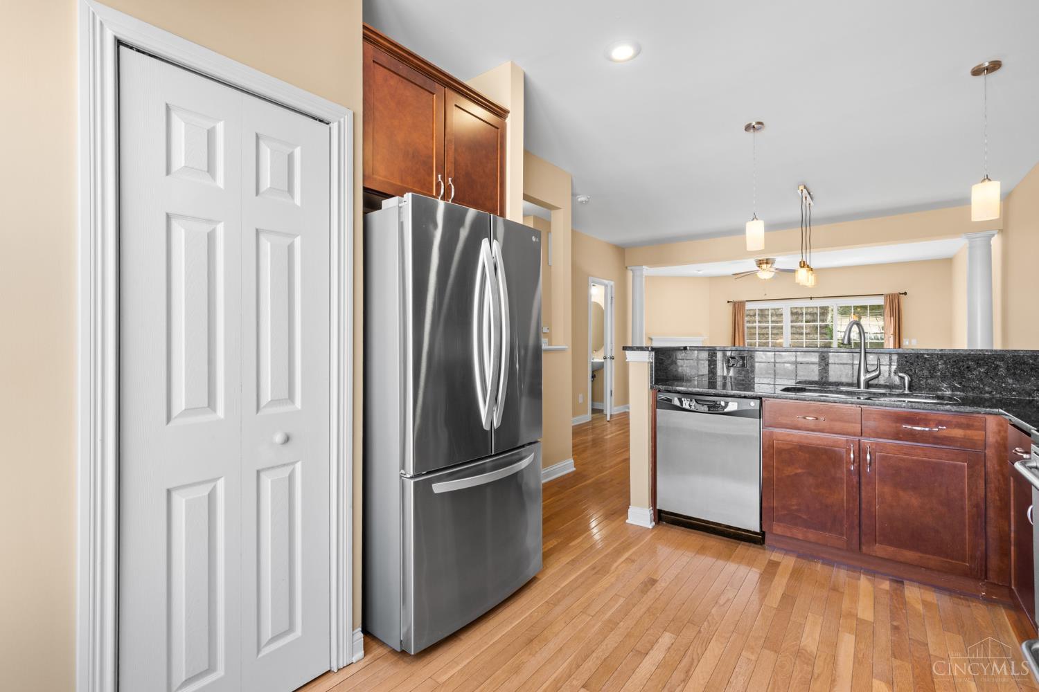 5321 Reserve Circle