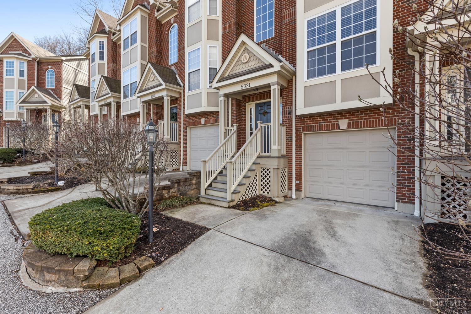 5321 Reserve Circle