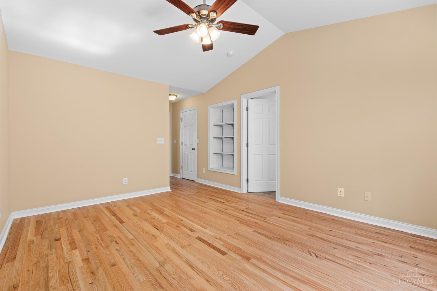 5321 Reserve Circle