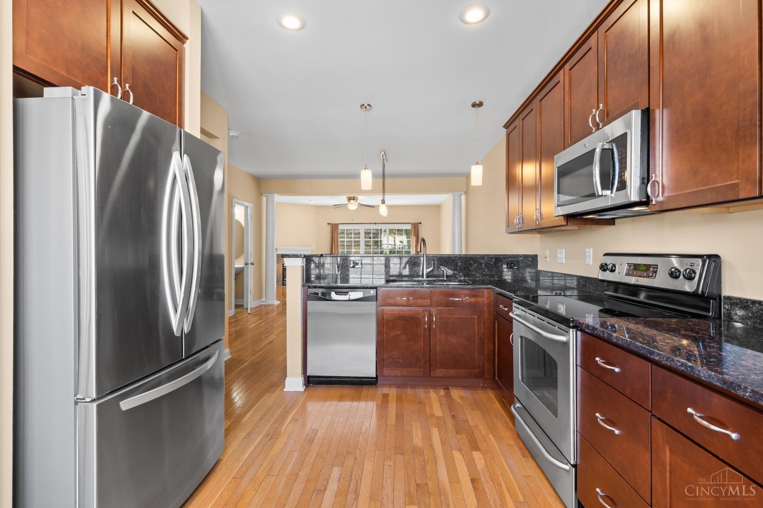 5321 Reserve Circle