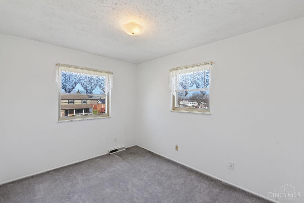 1128 Oldwick Drive