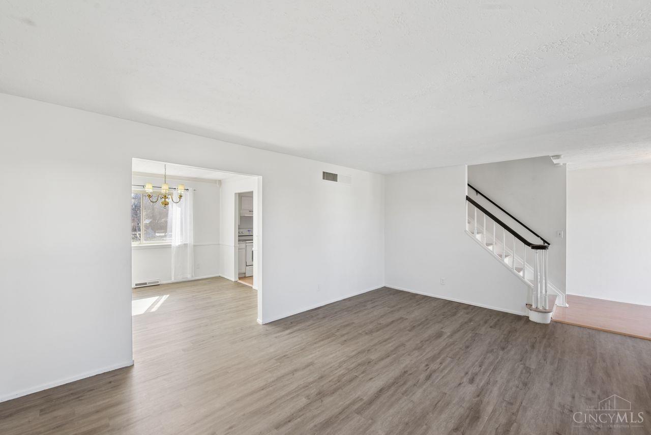 1128 Oldwick Drive