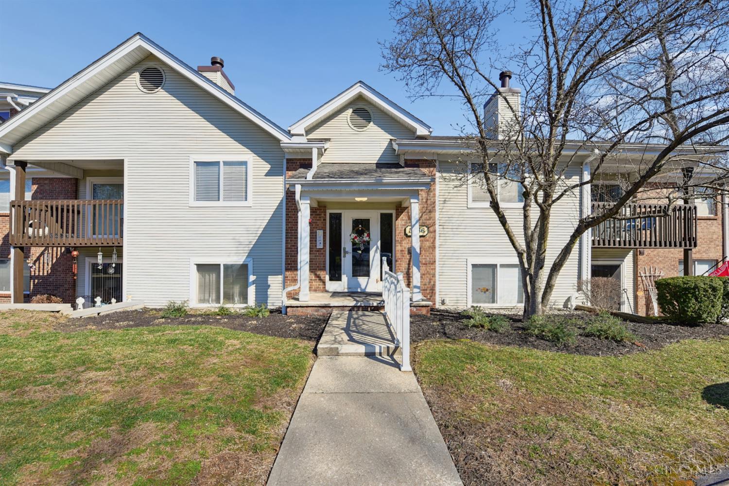 5986 Meadow Creek Drive 2