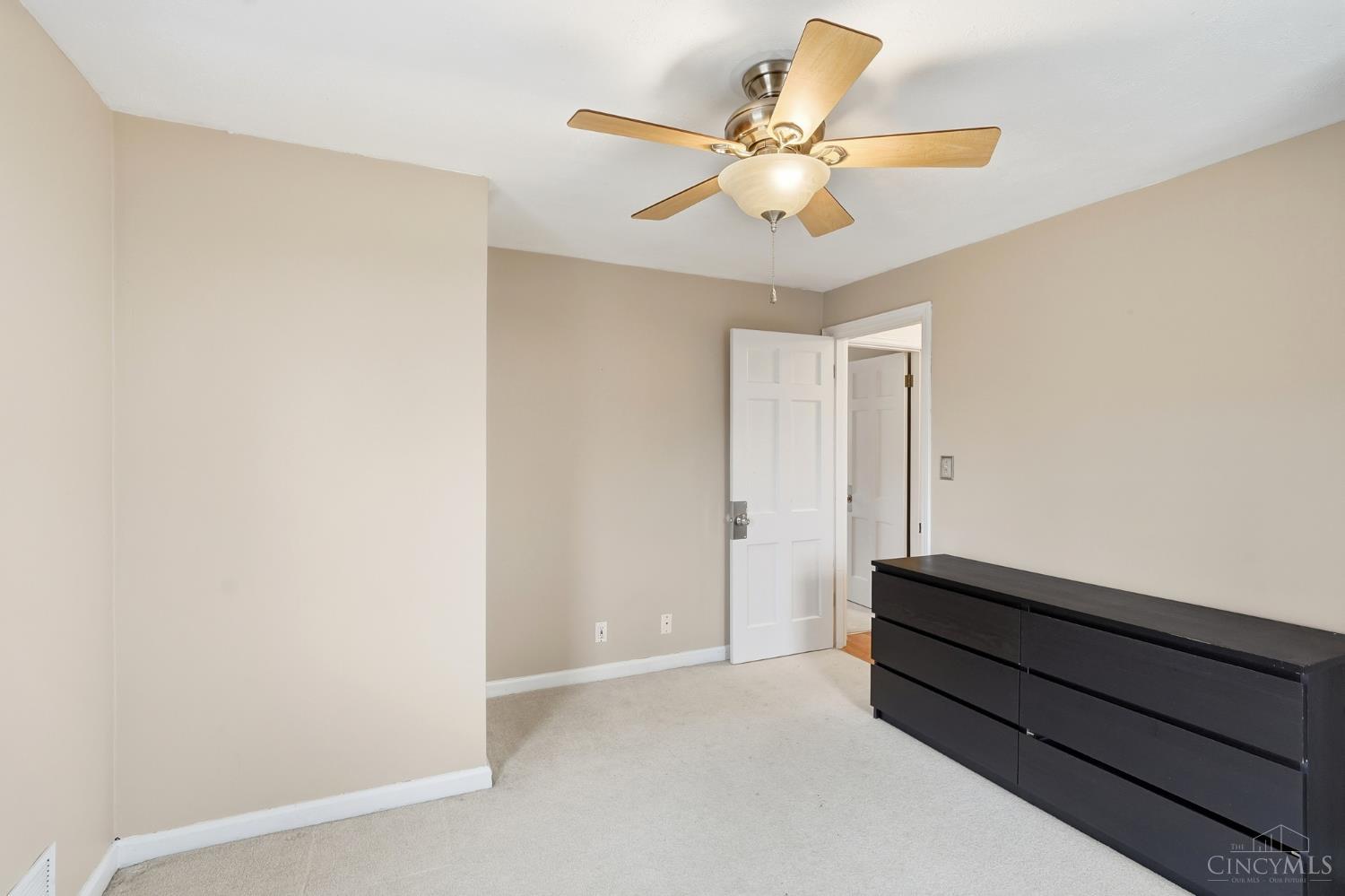 4136 Paxton Woods Drive