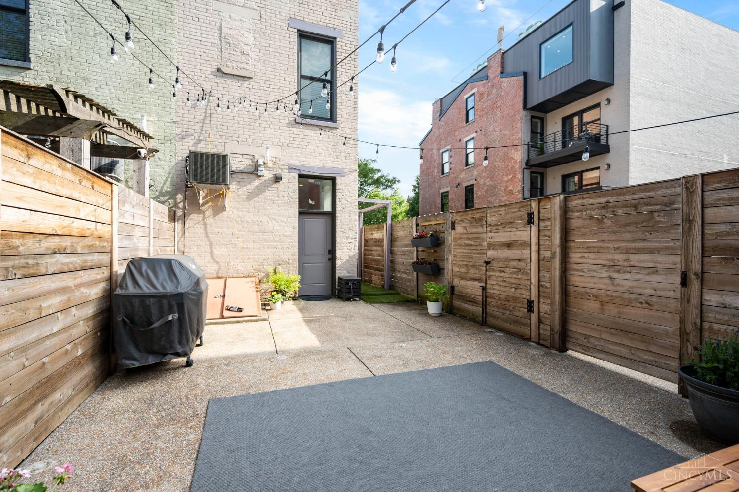 120 W Fourteenth Street