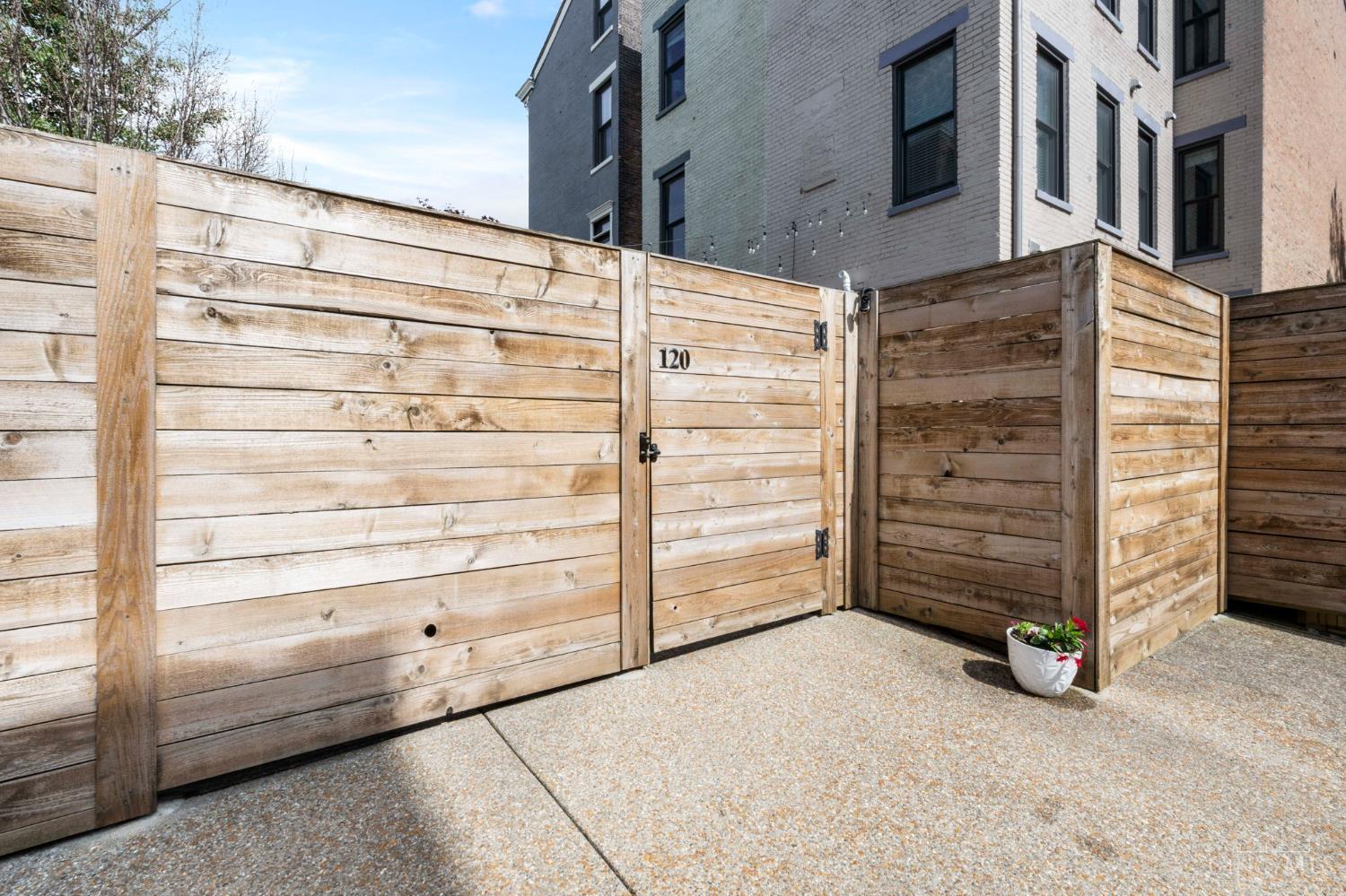 120 W Fourteenth Street