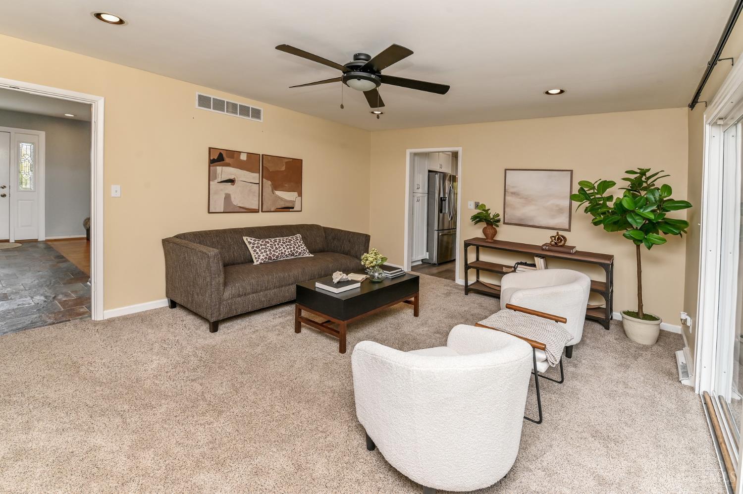 698 Cedar Knolls Court