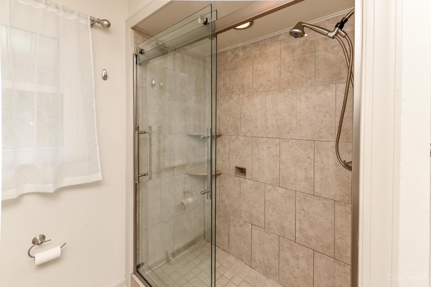 698 Cedar Knolls Court