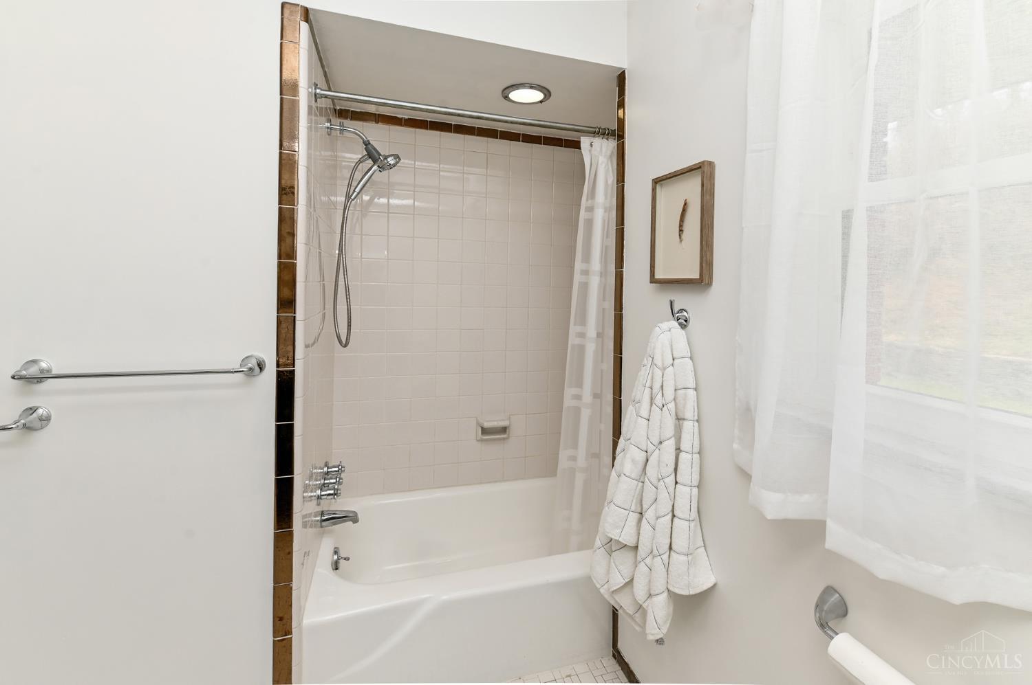 698 Cedar Knolls Court