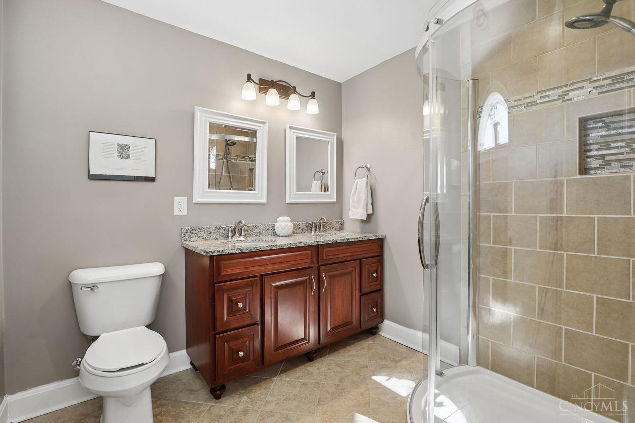 3817 Davenant Avenue