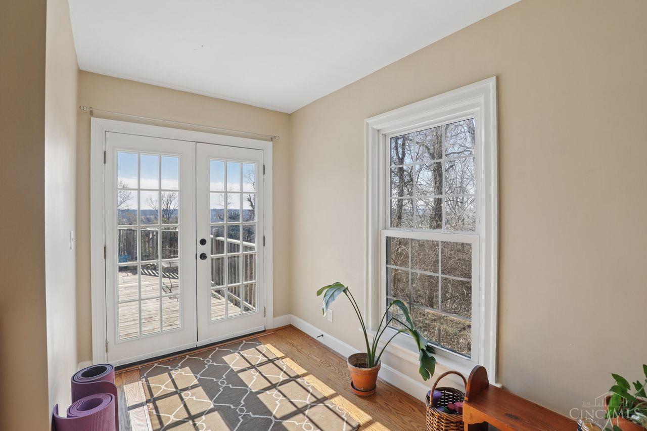 3817 Davenant Avenue