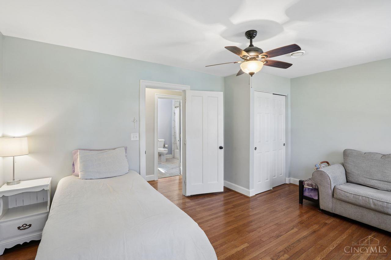 3817 Davenant Avenue