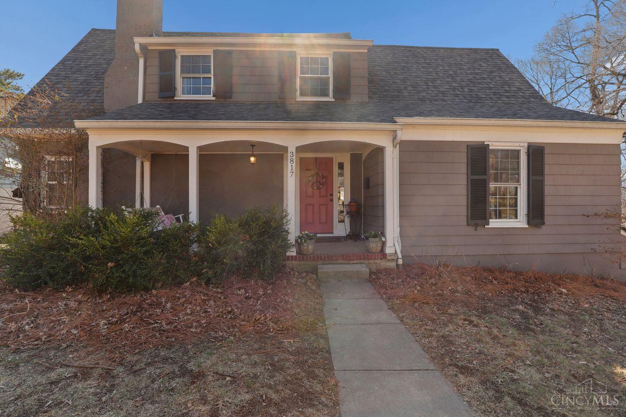 3817 Davenant Avenue