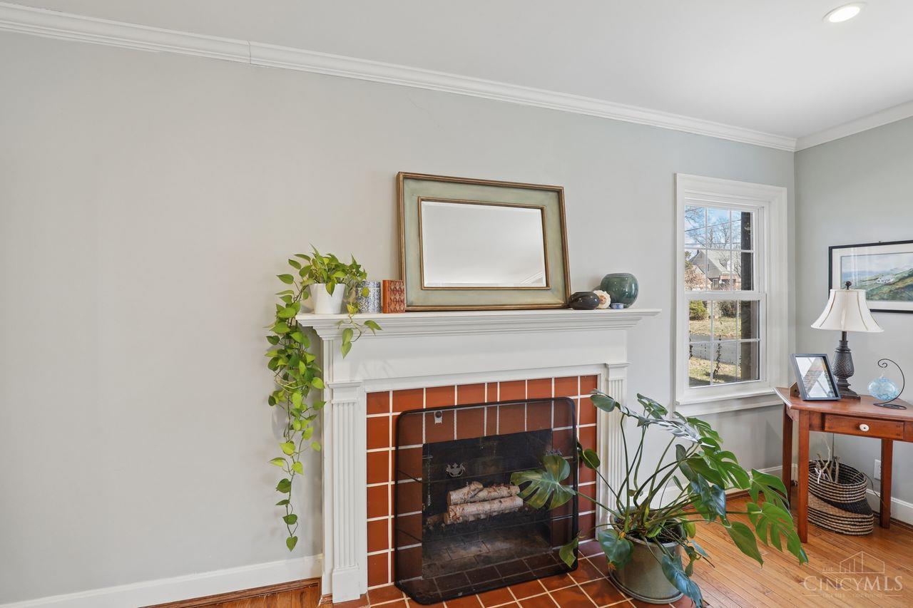 3817 Davenant Avenue