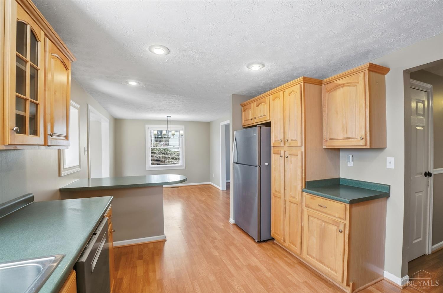 6023 Squirehill Court