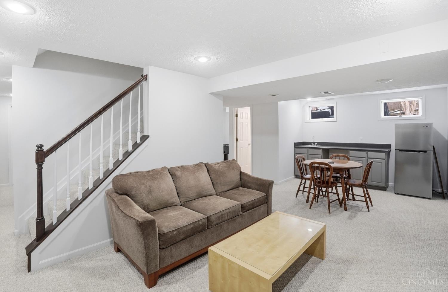 1858 Foxhollow Drive
