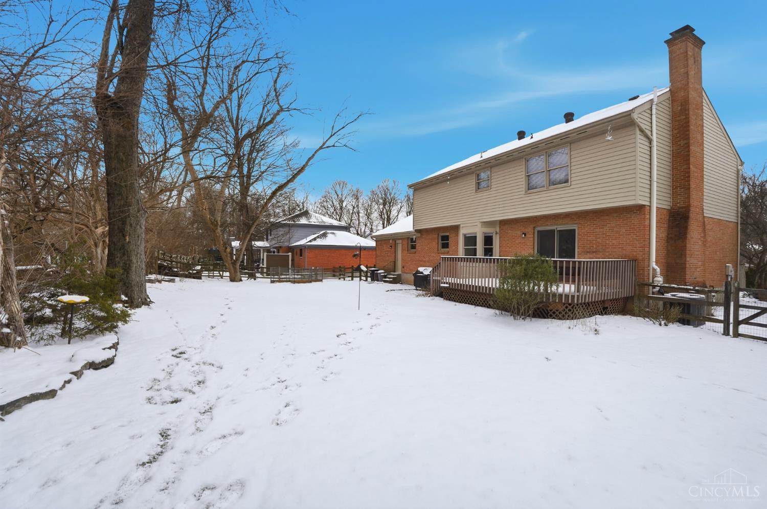 1858 Foxhollow Drive