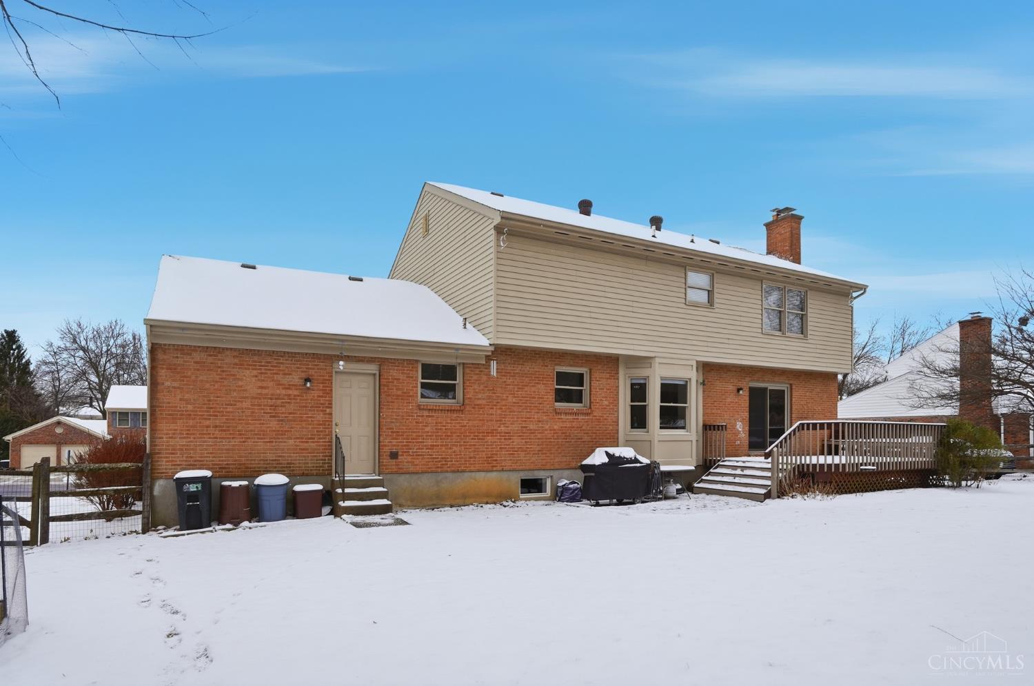 1858 Foxhollow Drive