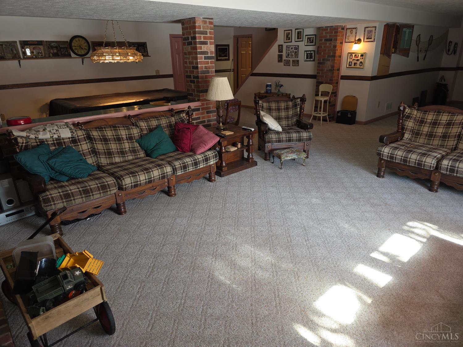 11961 Stonequarry Court