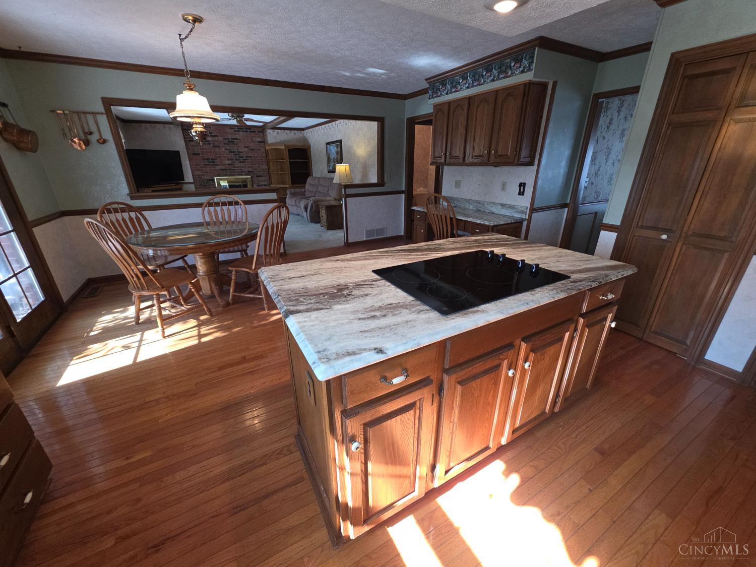 11961 Stonequarry Court