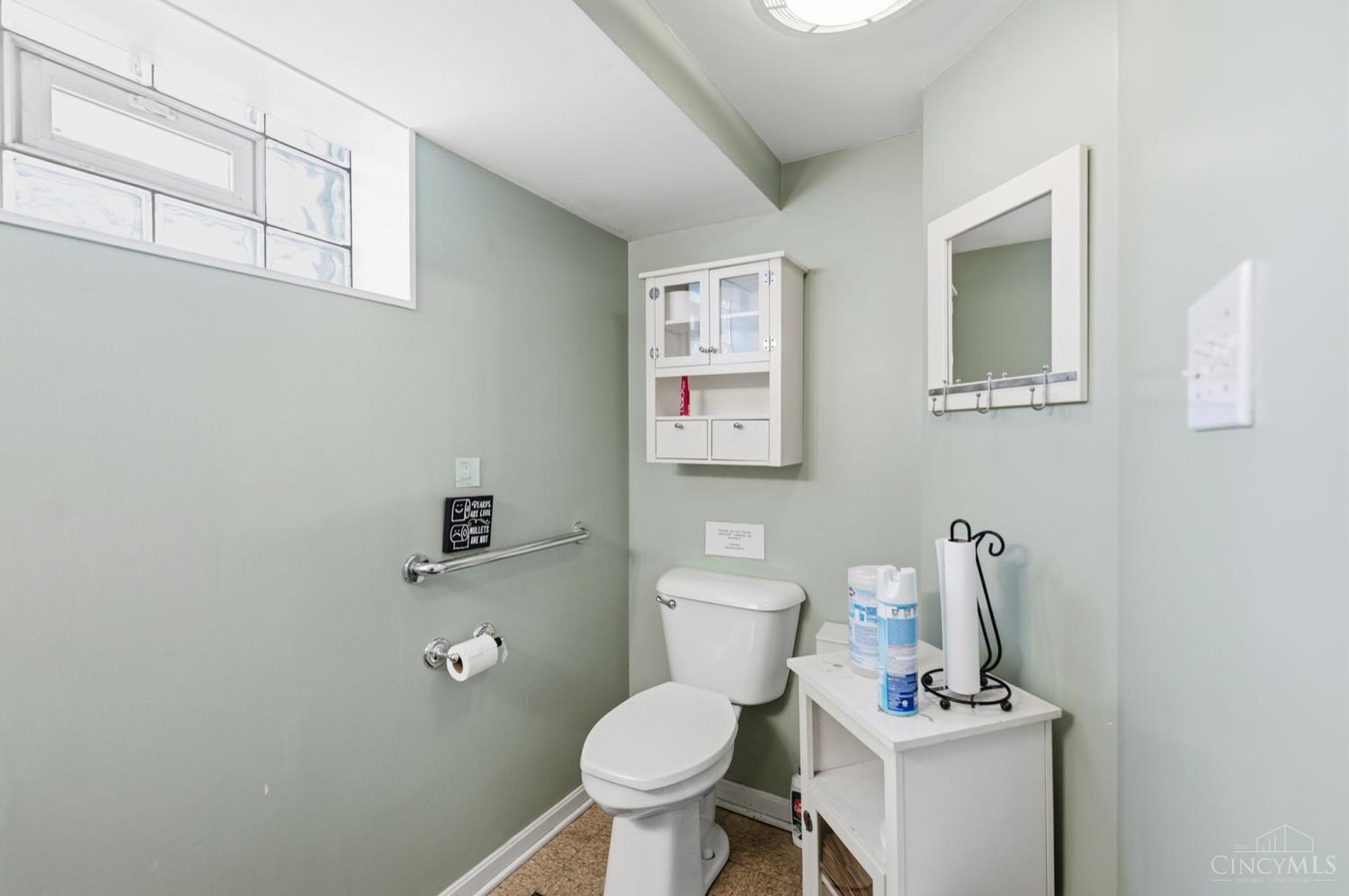 8862 Cincinnati Dayton Road