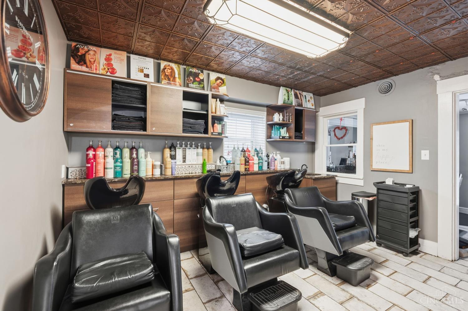 8862 Cincinnati Dayton Road