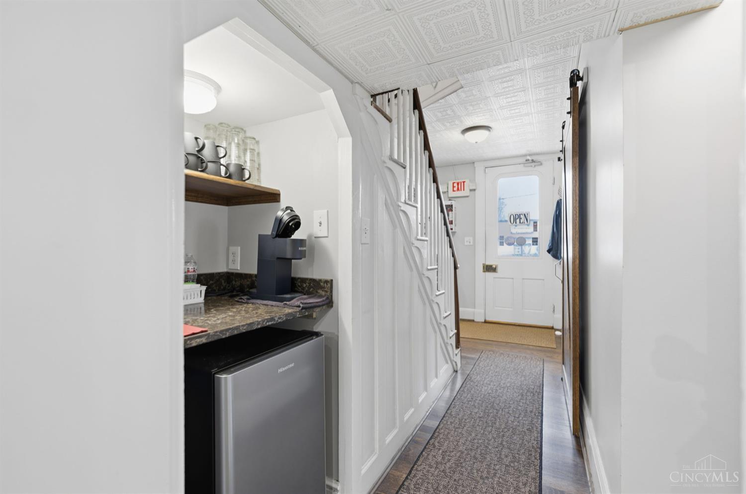 8862 Cincinnati Dayton Road