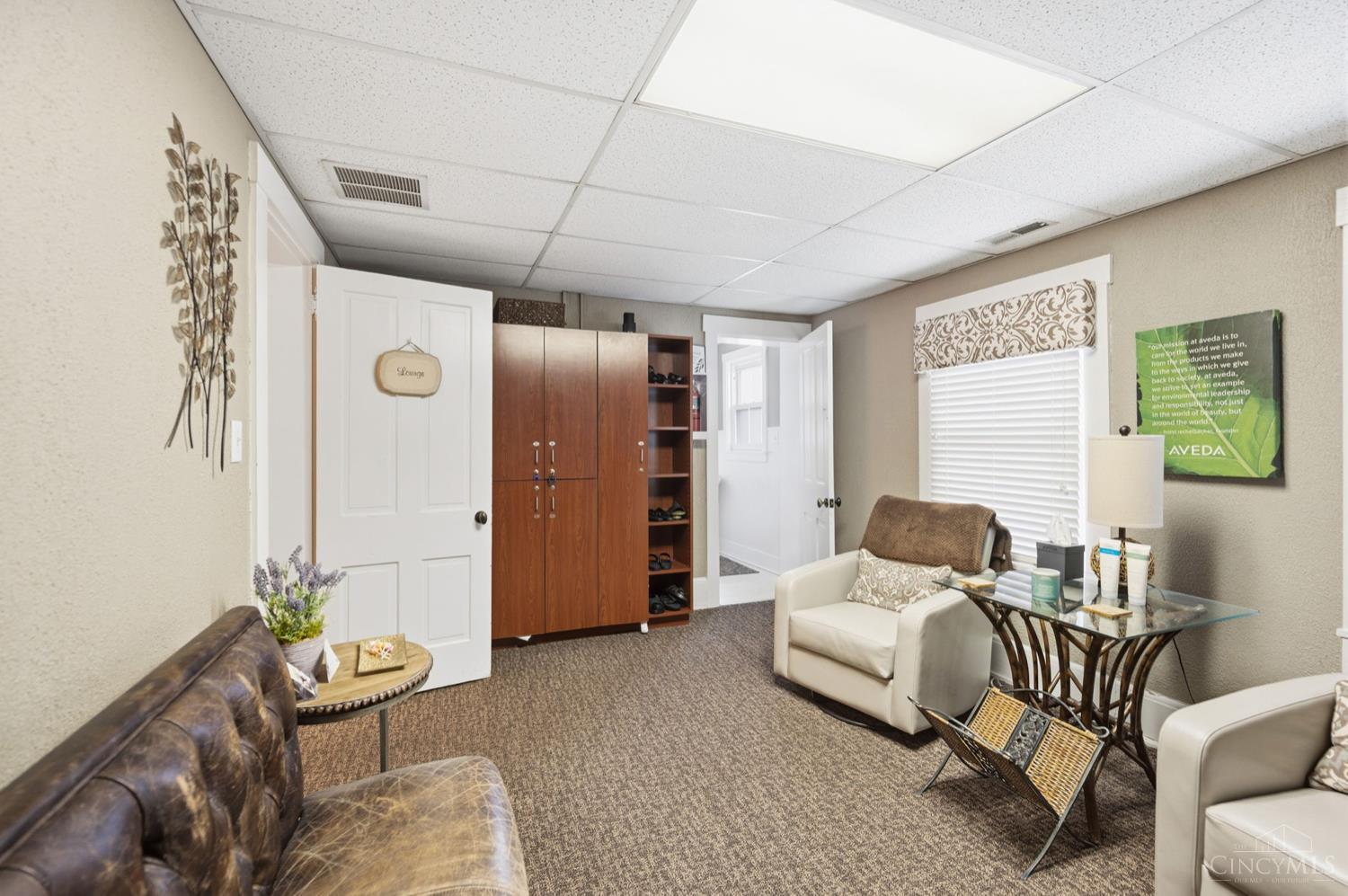 8862 Cincinnati Dayton Road