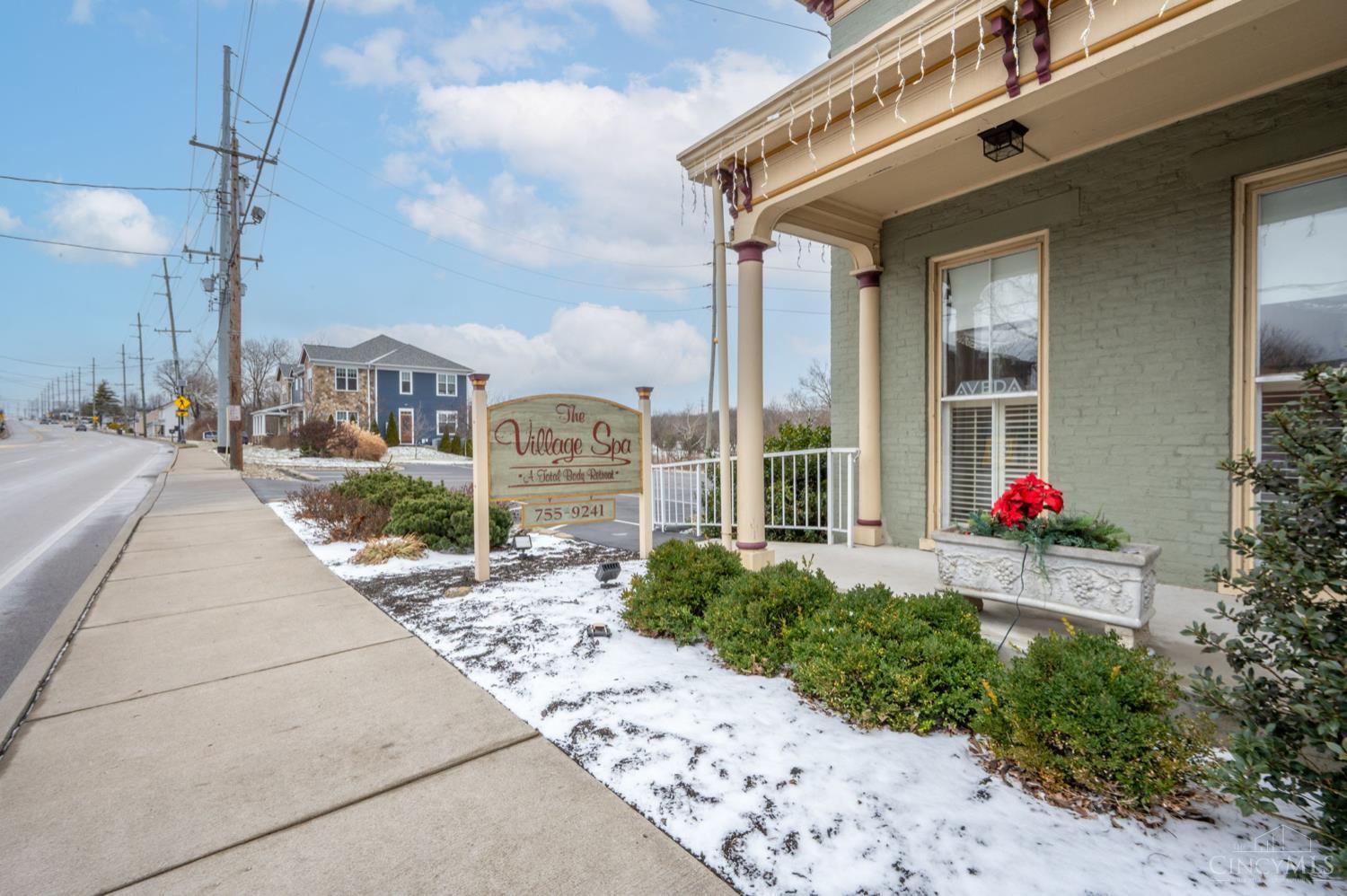 8862 Cincinnati Dayton Road