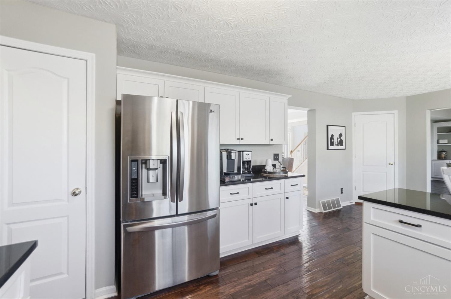 6617 Farmbrooke Court