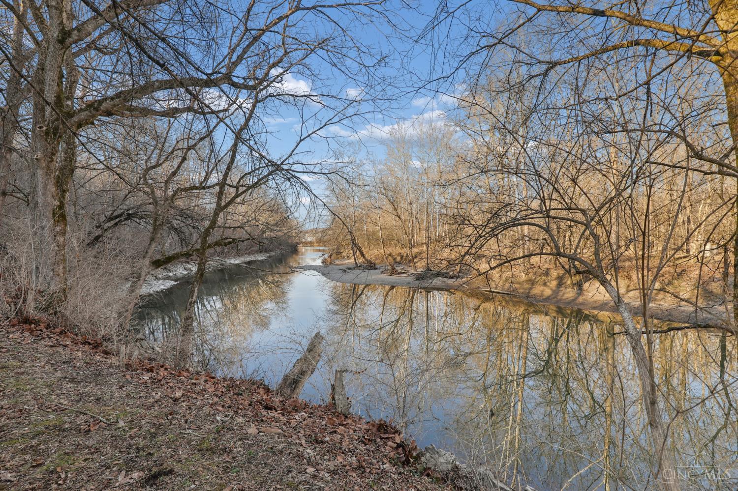 1247 Binning Road