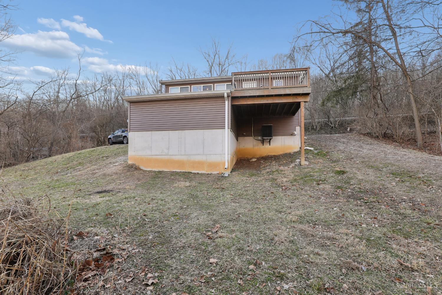 1247 Binning Road