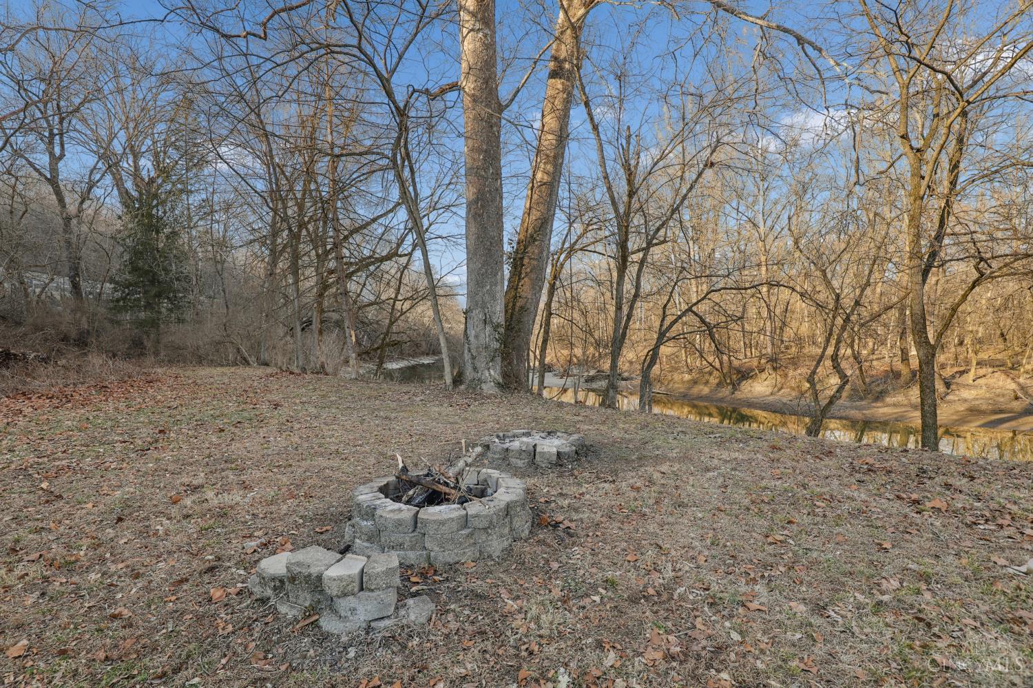 1247 Binning Road