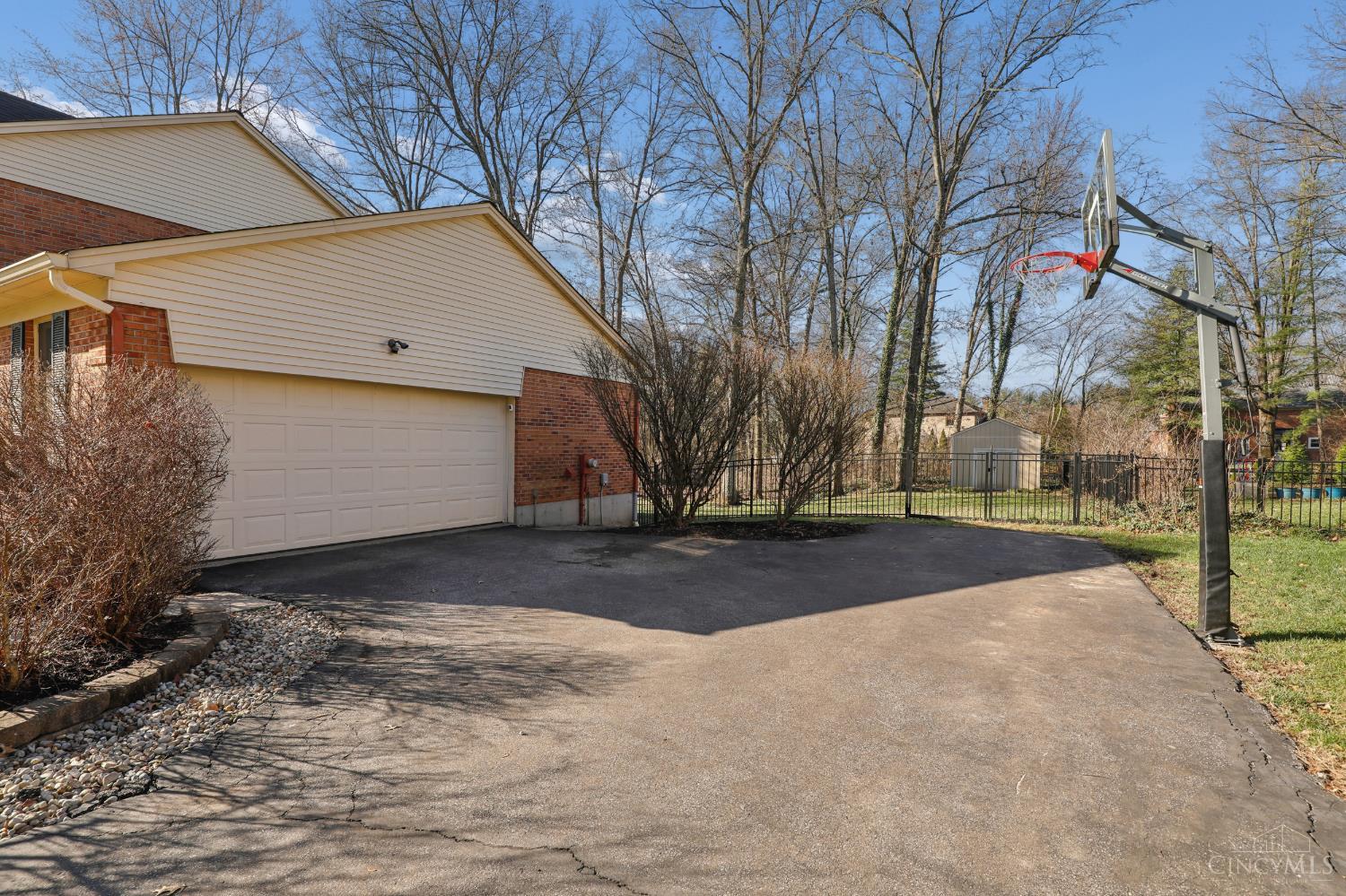 1077 Tumbleweed Drive