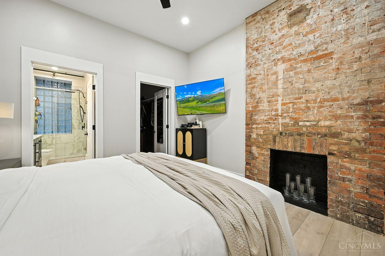 1328 Republic Street 101