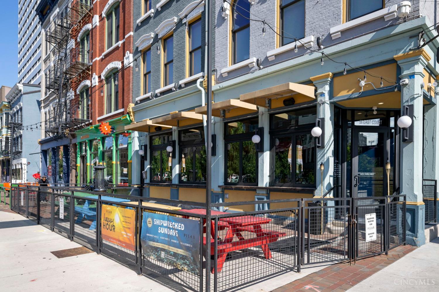 33 E Court Street 201