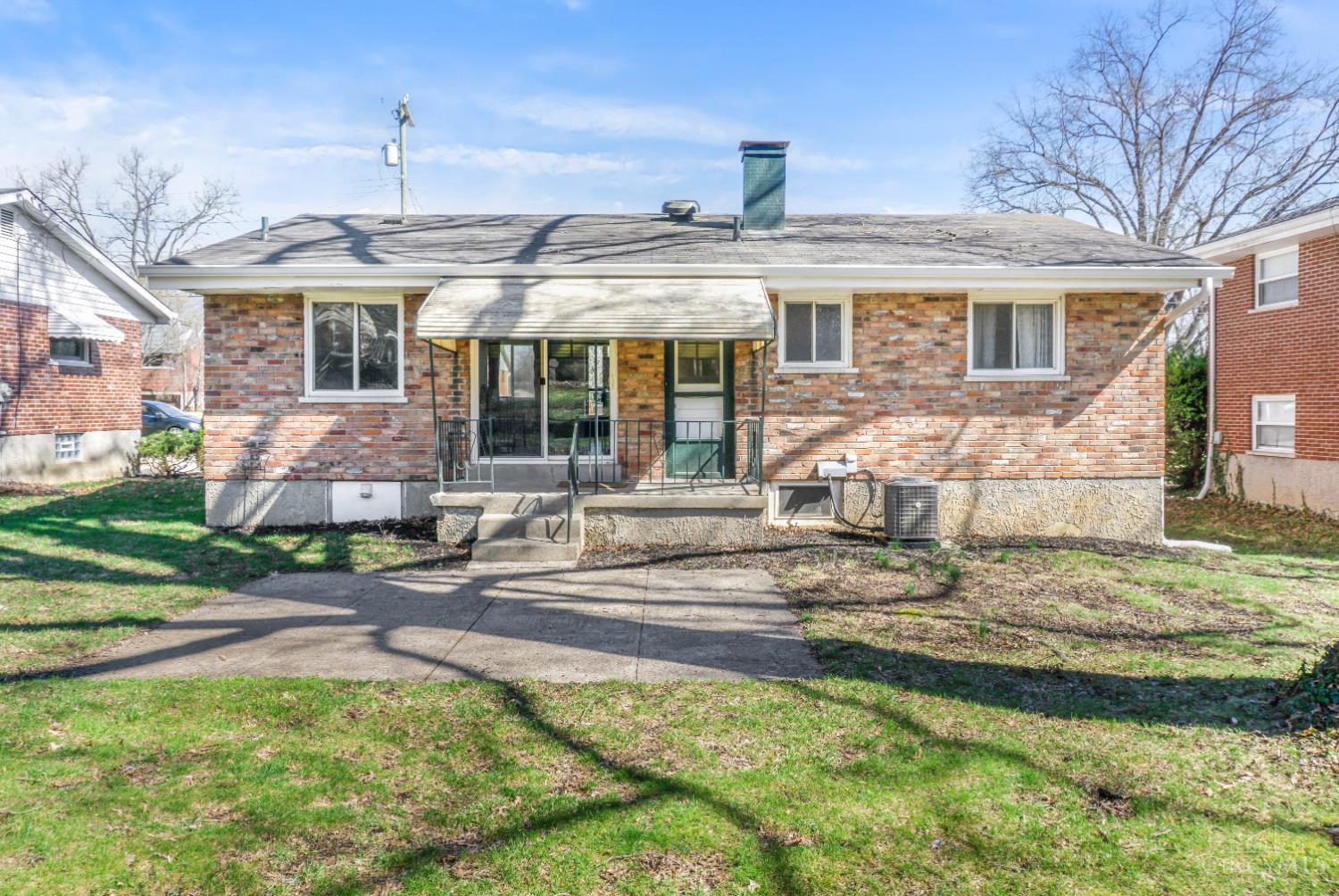 1229 Meadowbright Lane