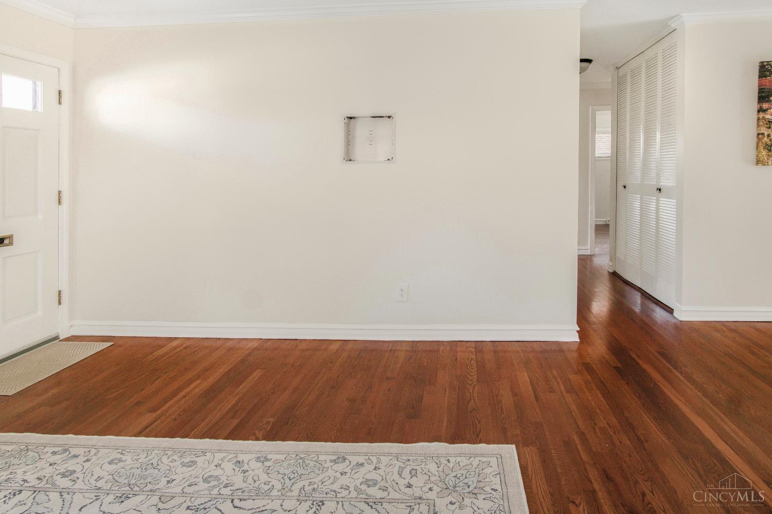 1229 Meadowbright Lane