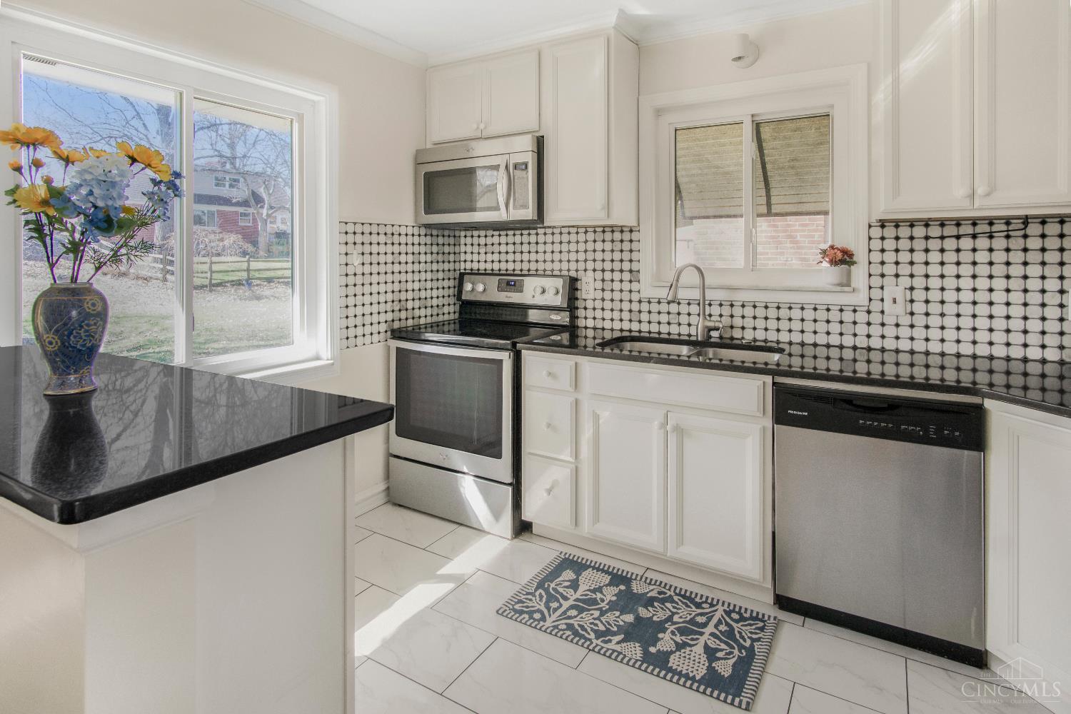 1229 Meadowbright Lane