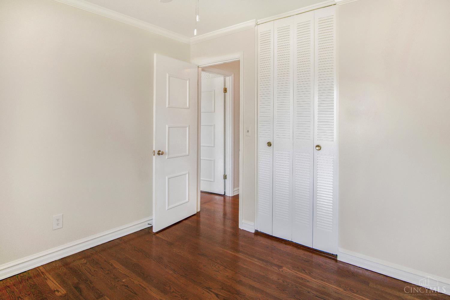 1229 Meadowbright Lane
