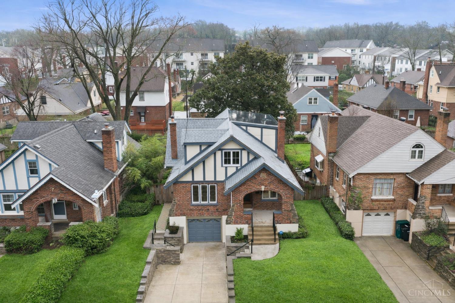 3327 De Forest Drive