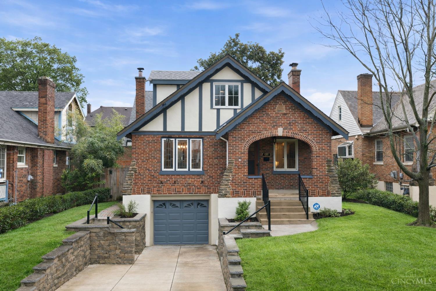 3327 De Forest Drive