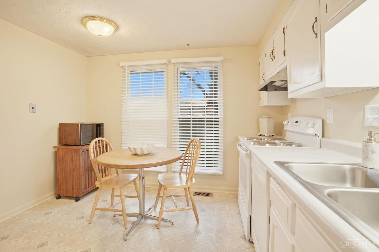 8061 Highfield Court 287