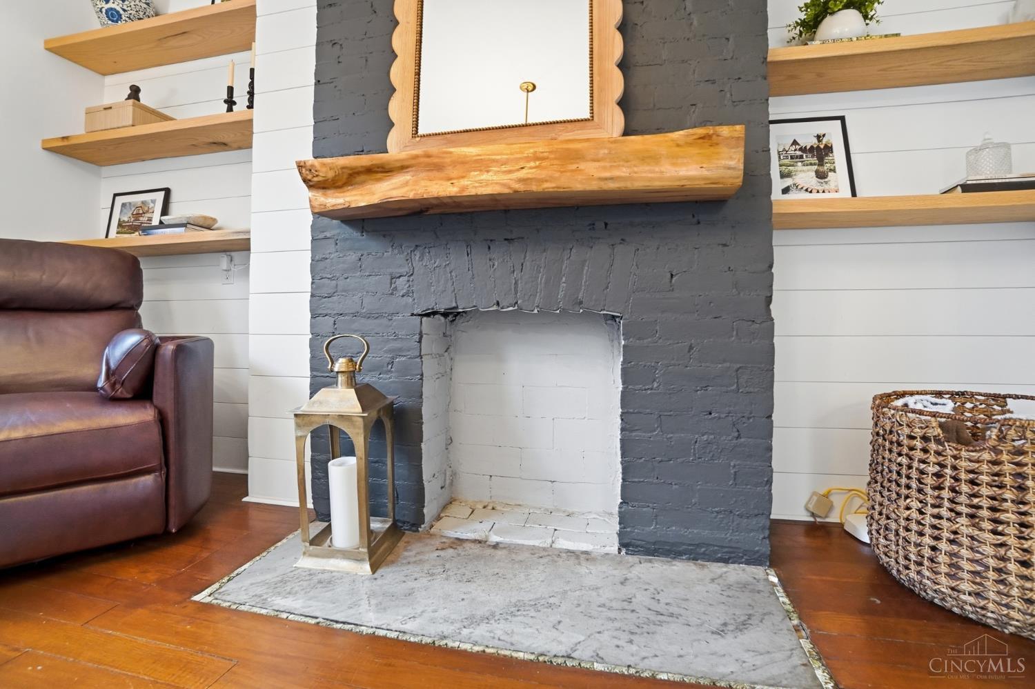 4085 Walton Creek Road