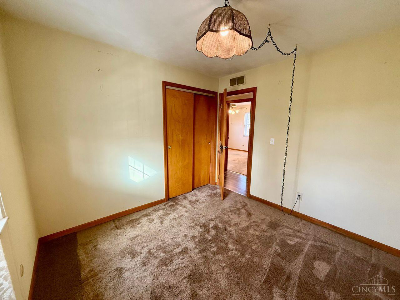 38 Dell Acres Drive