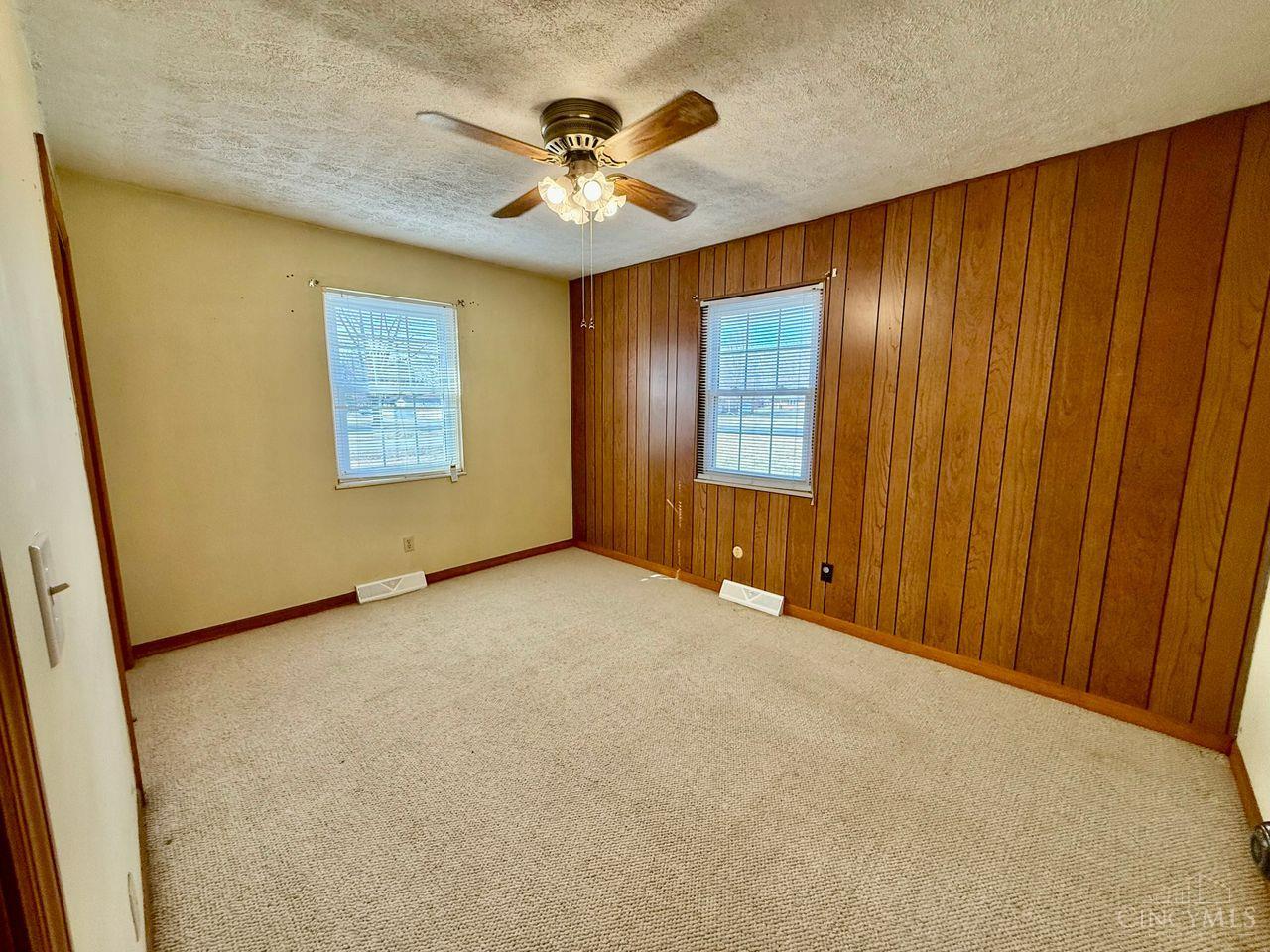 38 Dell Acres Drive